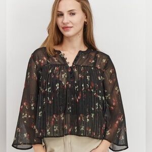 Avec Les‎ Filles Accordion Pleated Sheer Floral Black Blouse